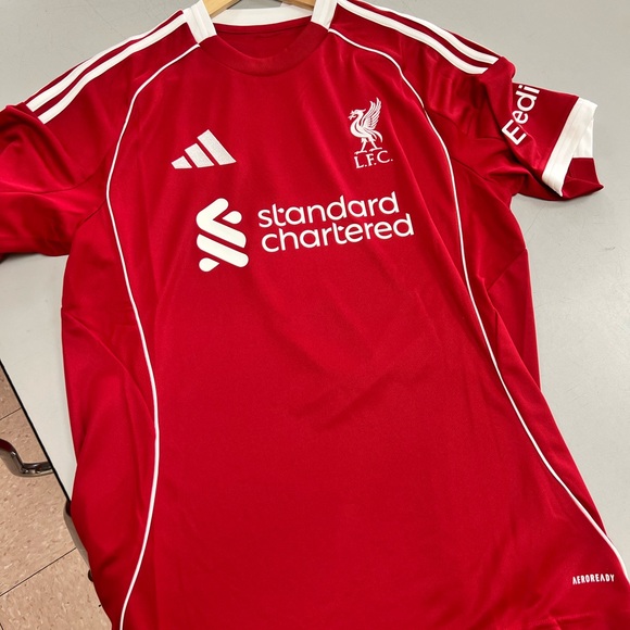 Adidas Liverpool Jersey 25-26 Home Kit. Florian Wirtz No. 7 Size Medium. - Picture 1 of 5